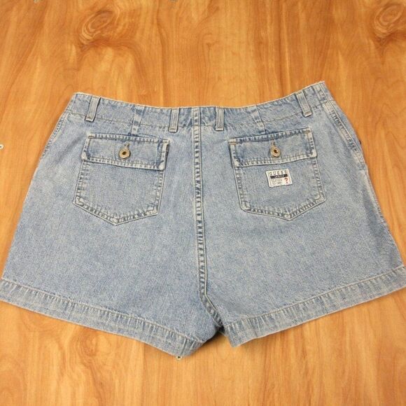 GUESS Pants - GUESS High Rise Denim Jean Shorts VINTAGE Womens 32 (33.5) USA 80s 90s Y2K Jorts